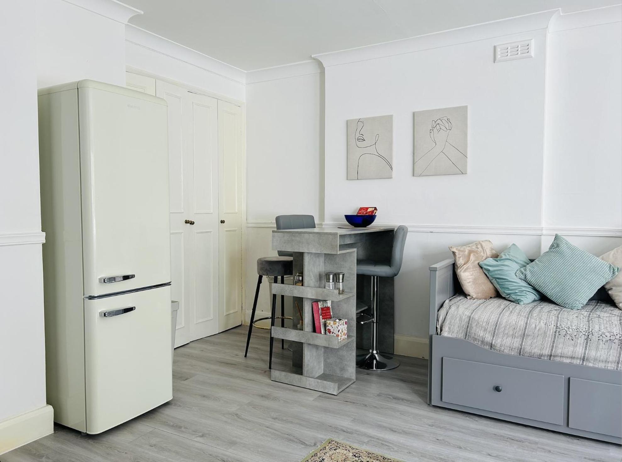 Kensington Secret Gem Apartment London Room photo